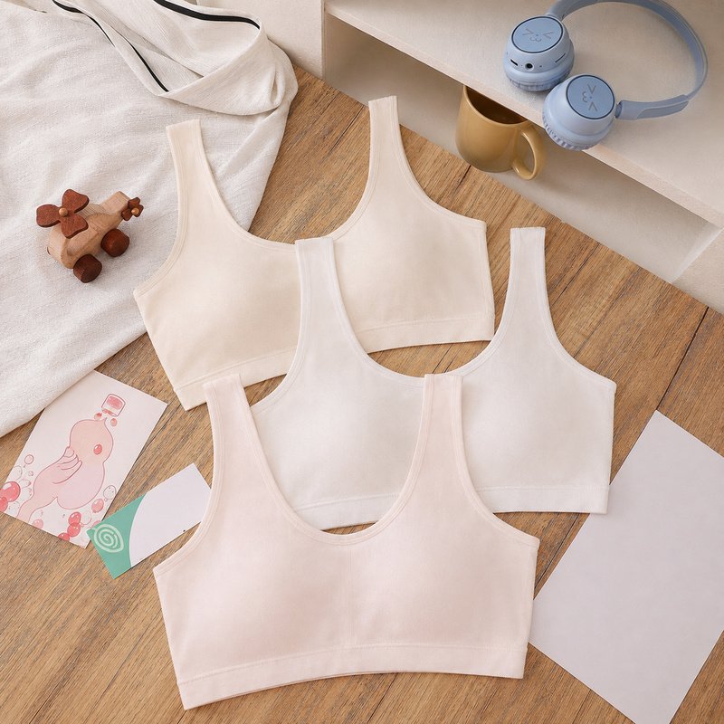 Teen girls' camisole style 6820